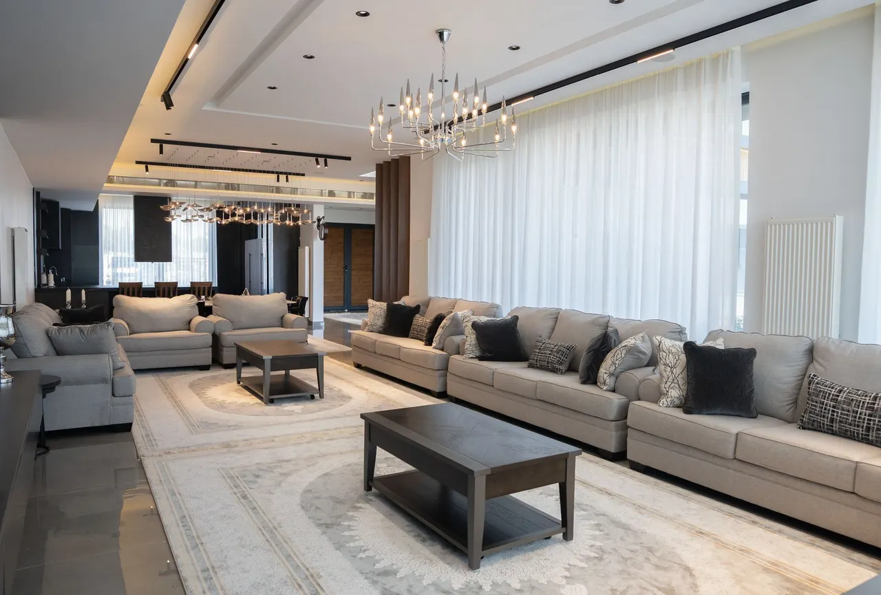 A Living Room in an Apartment 