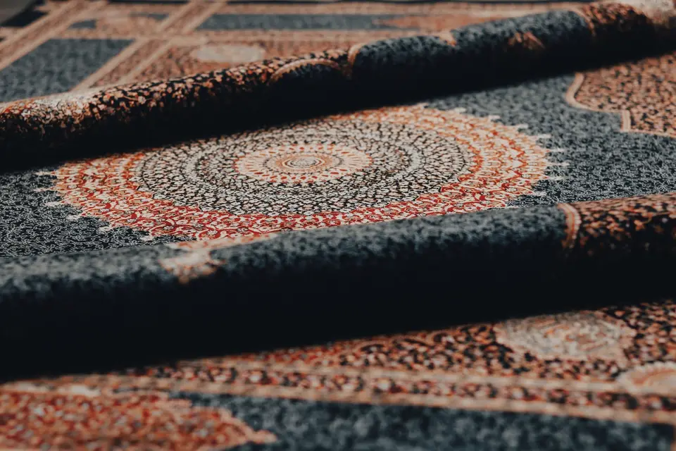 Elegant Persian Rug with Detailed Patterns